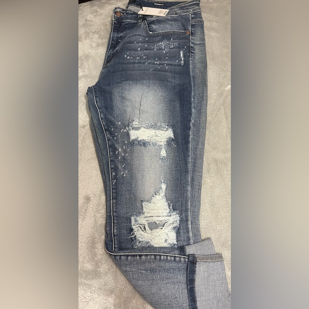 Women’s Judy Blue boyfriend-fit distressed bleach splatter NEW jeans size 20W